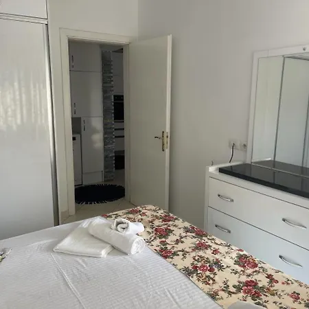 Apartment Seaview Sarande