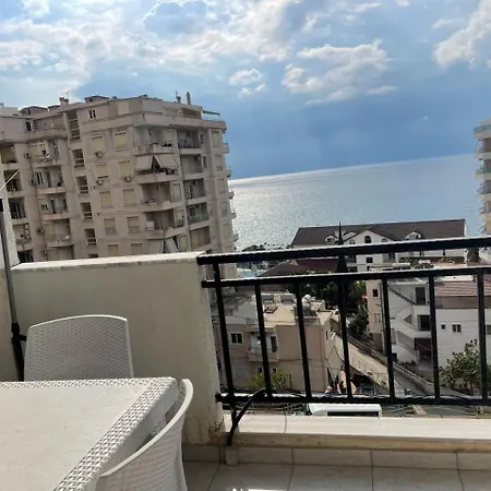 Seaview Apartment